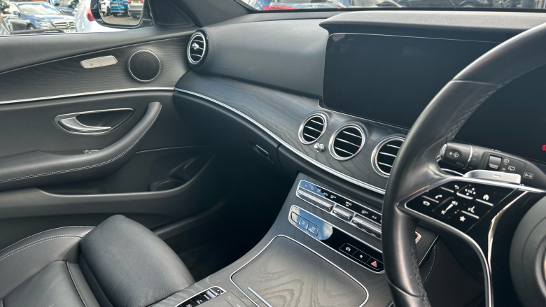 Mercedes-Benz E-Class E300d 4Matic AMG Line 5dr 9G-Tronic Diesel Estate